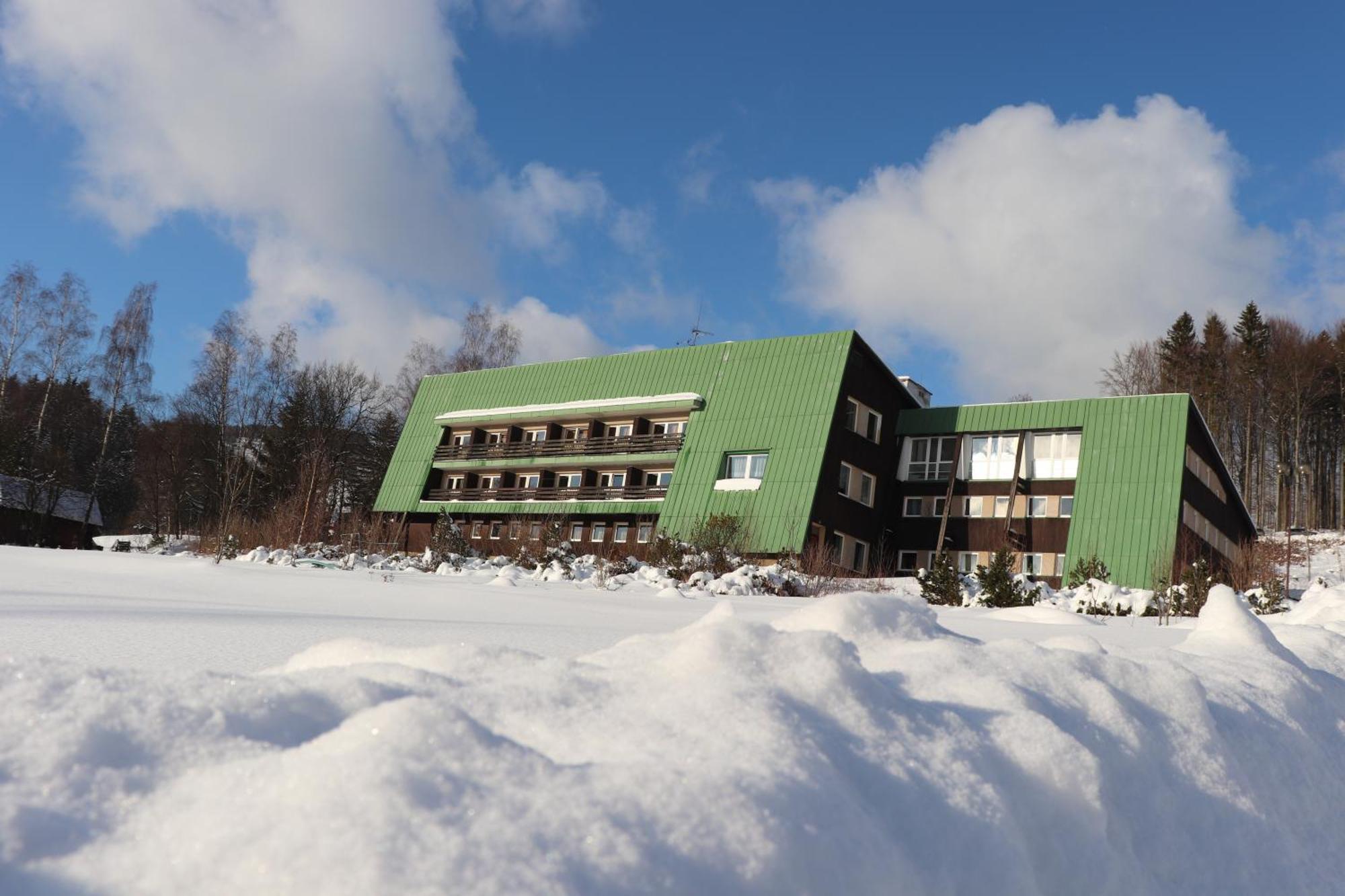 Hotel Albert - Retro Paseky nad Jizerou Extérieur photo