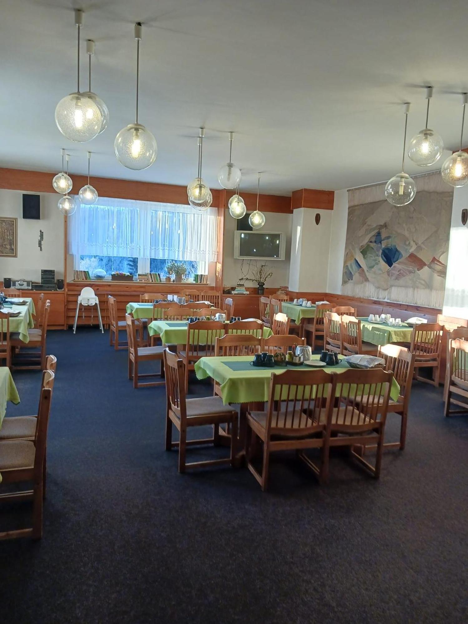 Hotel Albert - Retro Paseky nad Jizerou Extérieur photo