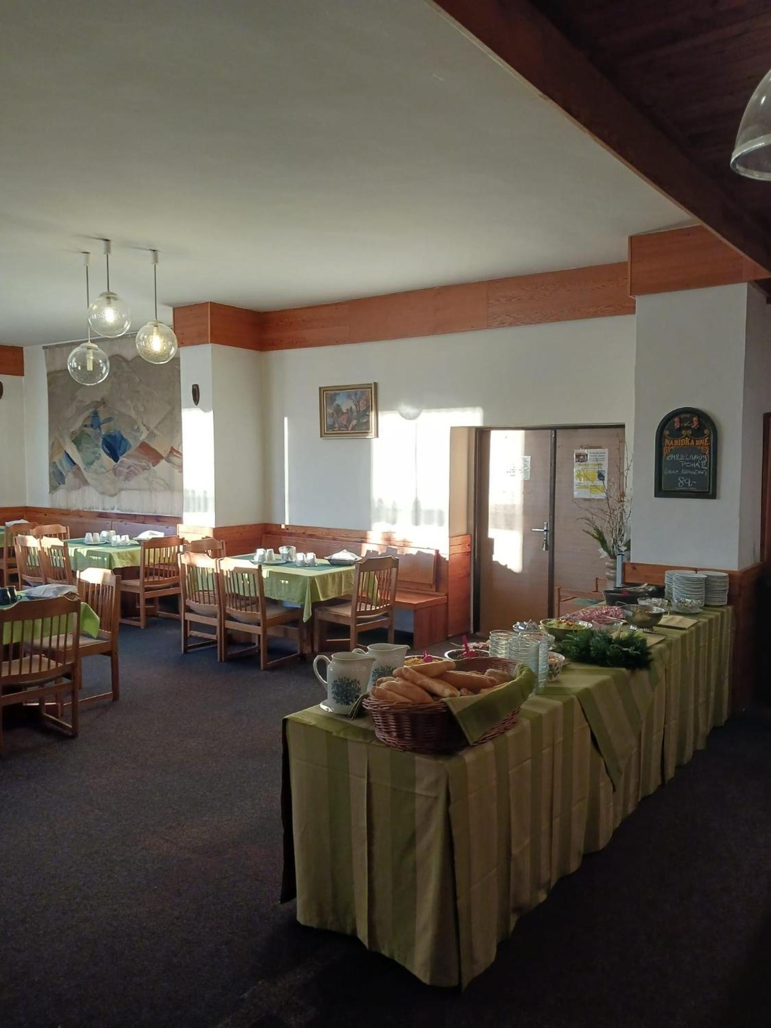 Hotel Albert - Retro Paseky nad Jizerou Extérieur photo